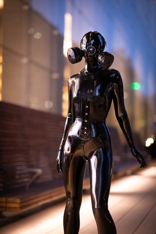 A sexy photograph of Vespa in black latex. Tagged with: in public & gasmask. Posted November 2019.
