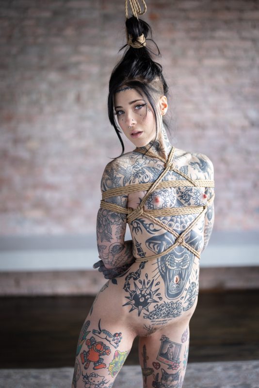 Awlivv Tied A sexy photograph of Awlivv showing bare skin. Tagged with: rope / shibari & tattoos. Posted July 2025.