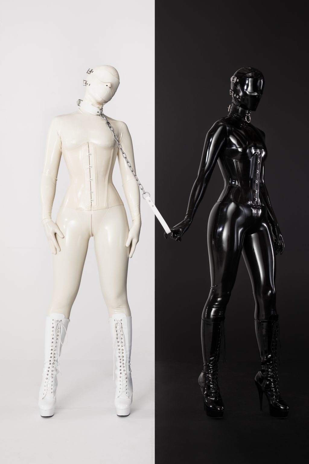 Black and White A photo album of Nico & Vespa, in white & black latex. Posted February 2018.