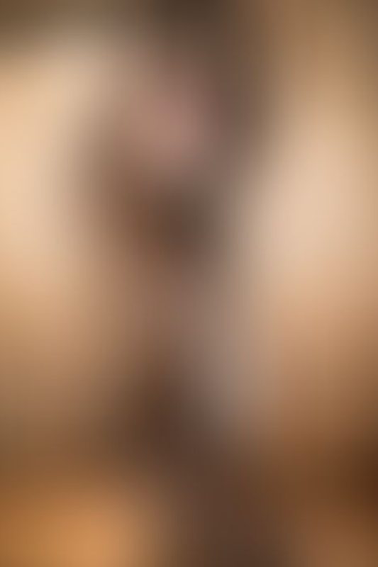 A sexy photograph of Cam Damage in transparent latex. Tagged with: tattoos. Posted January 2019.
