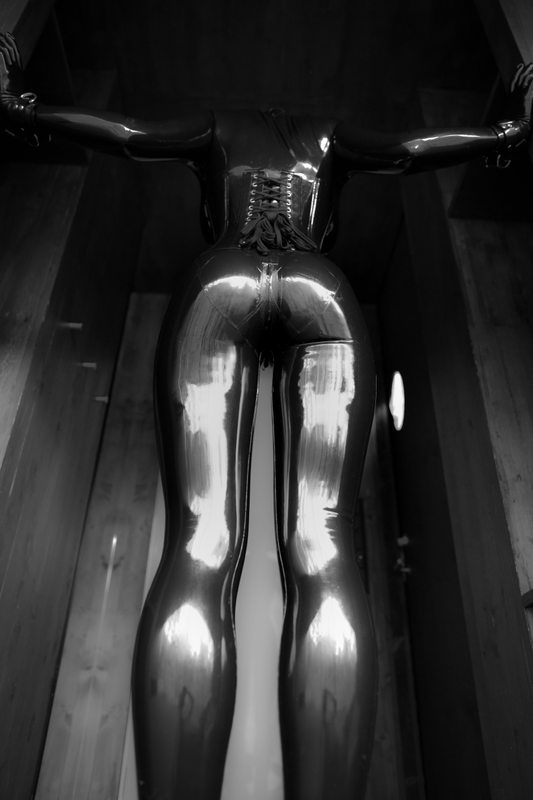 A sexy photograph of Vespa in black latex. Posted July 2016.