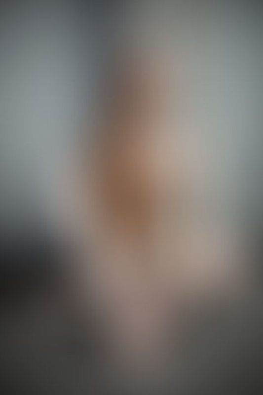 A sexy photograph of Mbot showing bare skin. Tagged with: metal bondage. Posted April 2020.