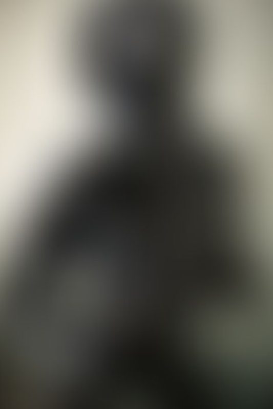A sexy photograph of black latex. Tagged with: gasmask. Posted November 2016.