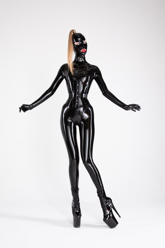 A sexy photograph of Defiantly Yours, in black latex. Posted May 2020.