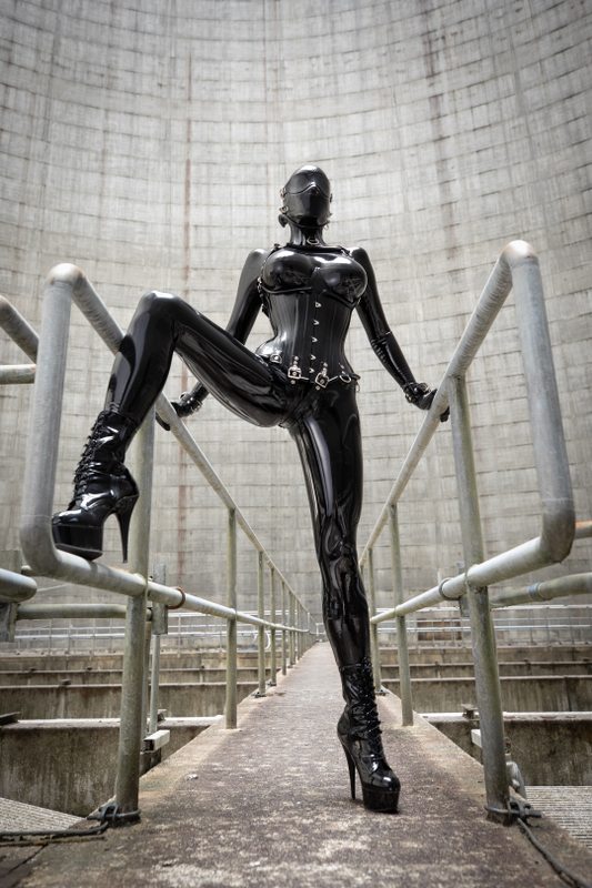 A sexy photograph of Vespa, in black latex. Tagged with: neck corset. Posted June 2019.