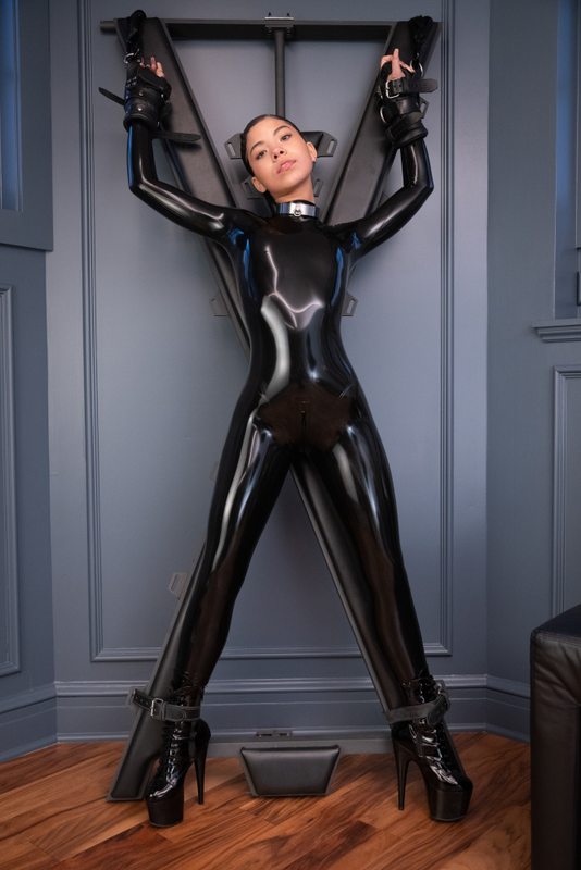 A sexy photograph of Shweetie in black latex. Posted December 2021.