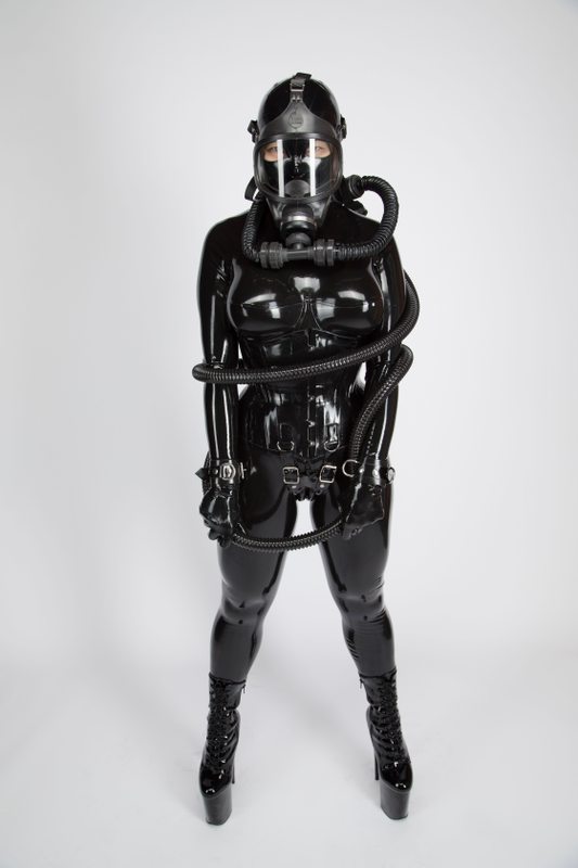 A sexy photograph of Ms Pervology, in black latex. Tagged with: gasmask. Posted November 2017.