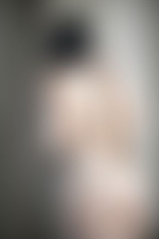 A sexy photograph of Mbot showing bare skin. Posted January 2020.