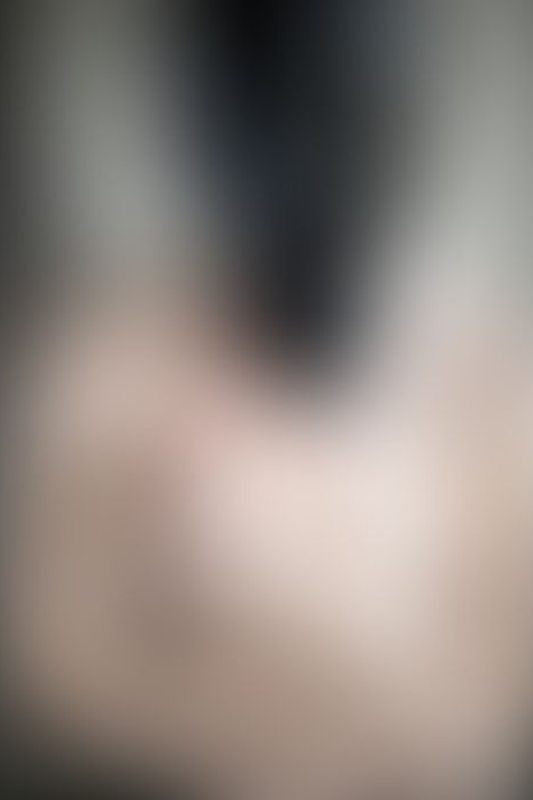 A sexy photograph of Mbot showing bare skin. Posted January 2020.