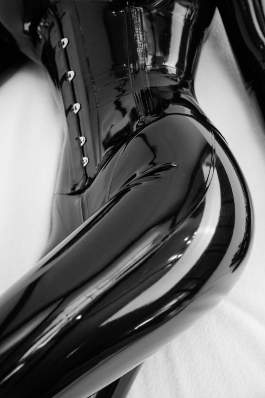 A sexy photograph of Vespa in black latex. Posted November 2016.