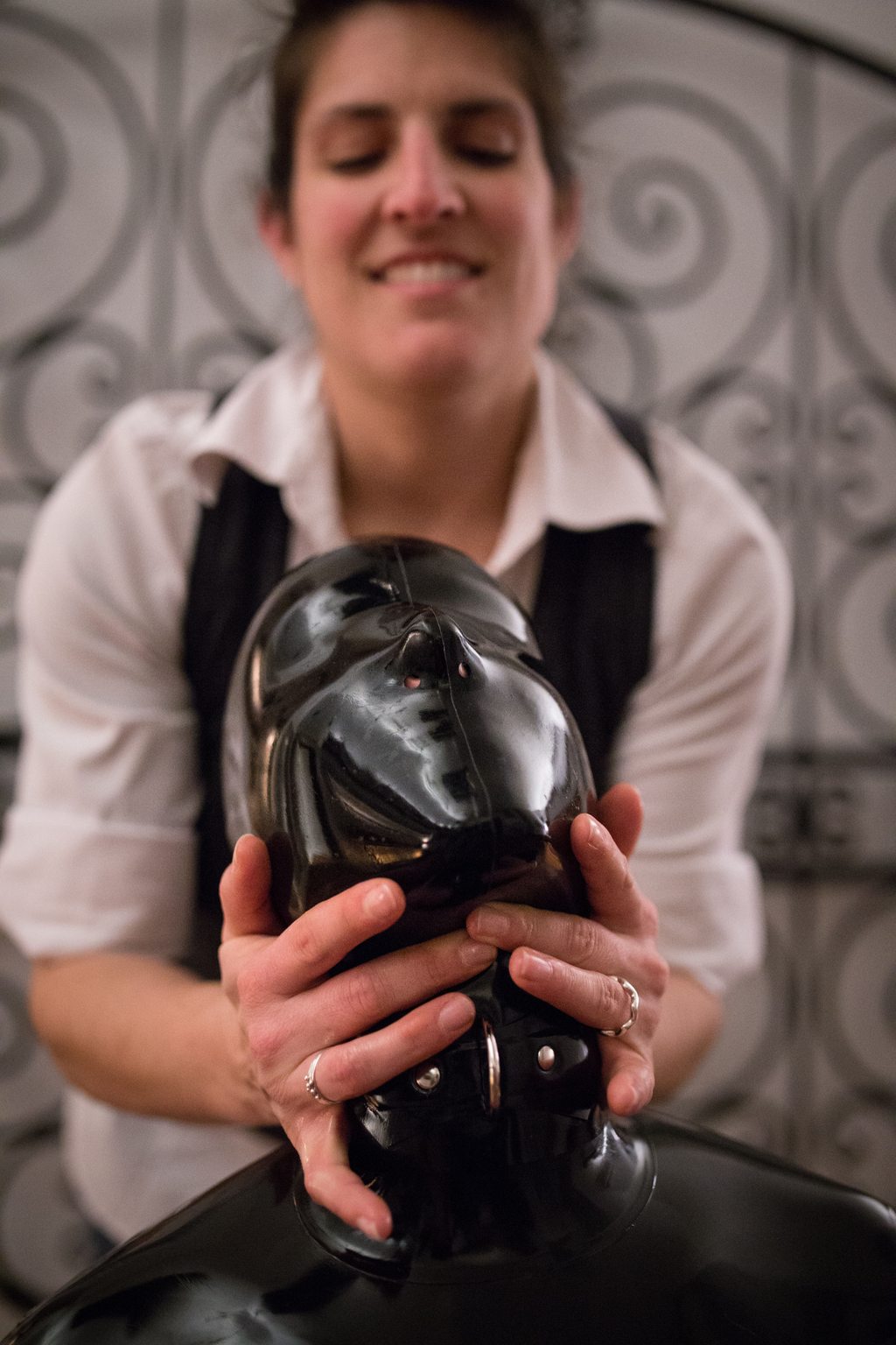 Rubber Creature Shining A photo album of Vespa & Trouble, in black latex. Posted January 2015.