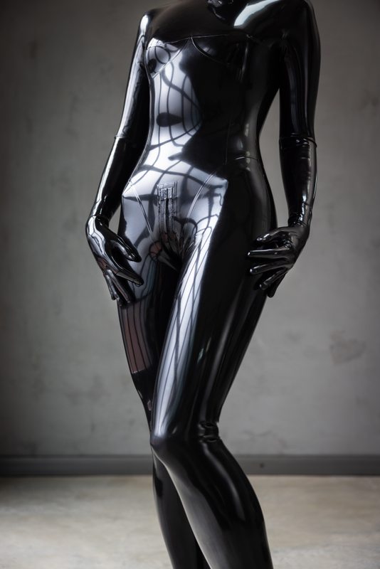 A sexy photograph of Vespa in black latex. Posted February 2022.