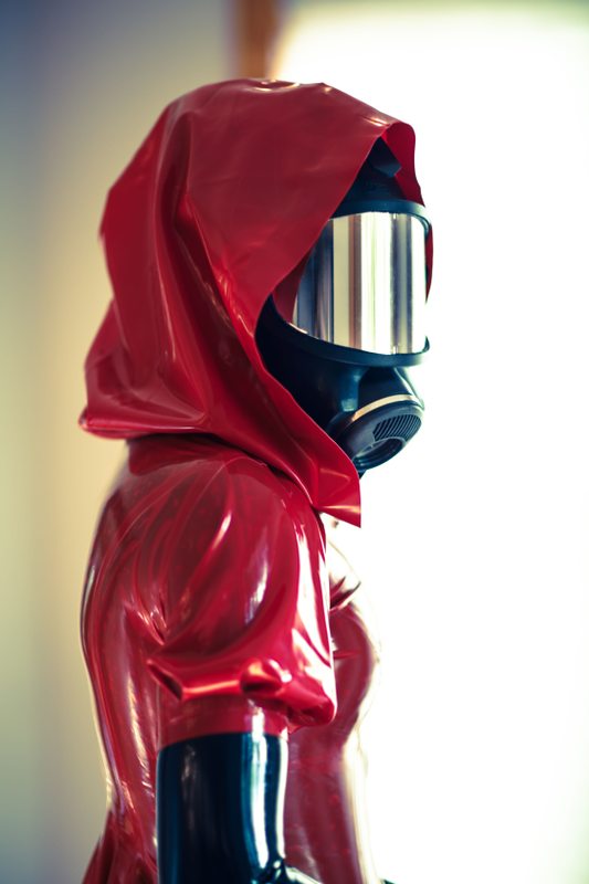 A sexy photograph of Rope Candy, in red latex. Tagged with: gasmask. Posted September 2016.