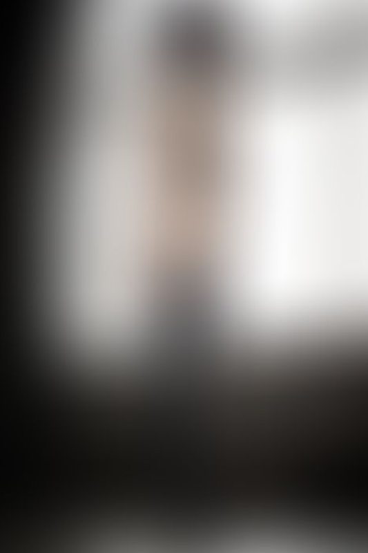 A sexy photograph of Mbot showing bare skin. Tagged with: moto helmet. Posted June 2021.