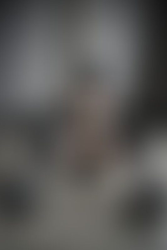 A sexy photograph of Mbot showing bare skin. Posted June 2021.