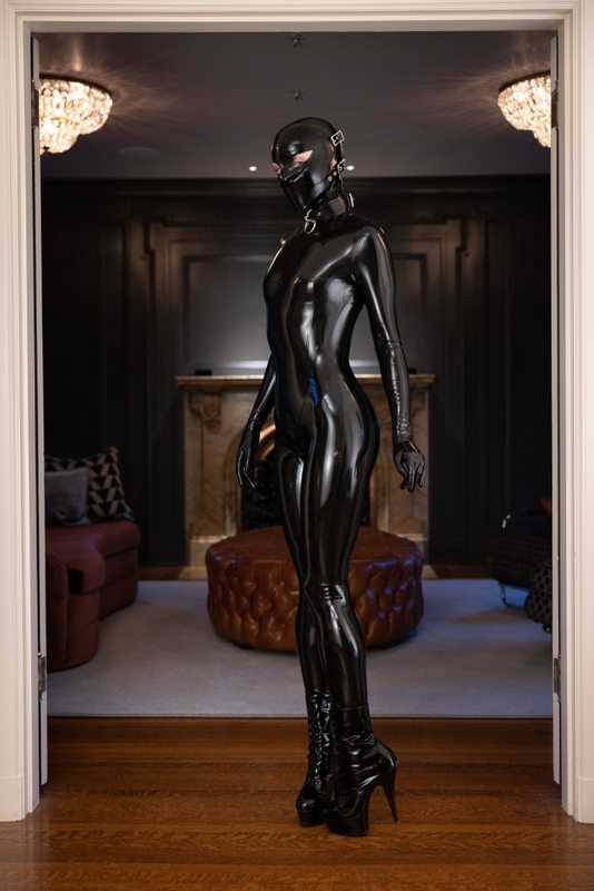 A sexy photograph of Vespa, in black latex. Posted December 2021.
