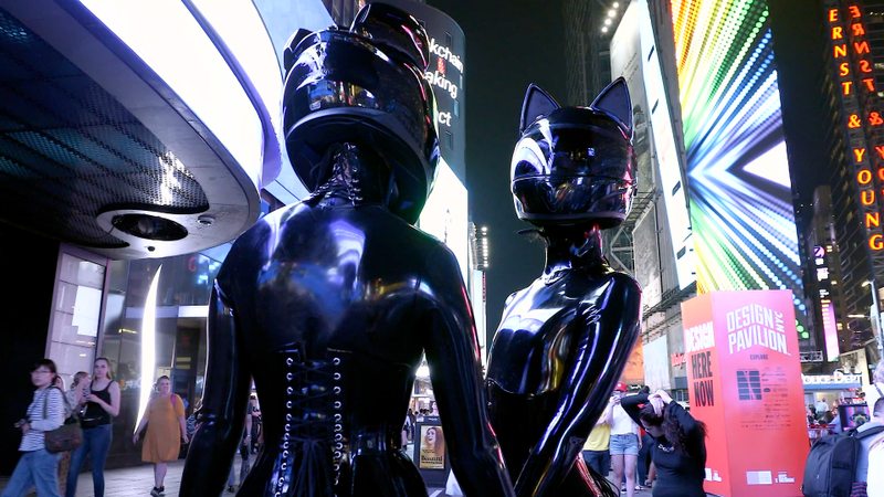 A sexy video of Vespa & Cam Damage in black latex. Tagged with: in public, moto helmet & space kitten. Posted April 2020.