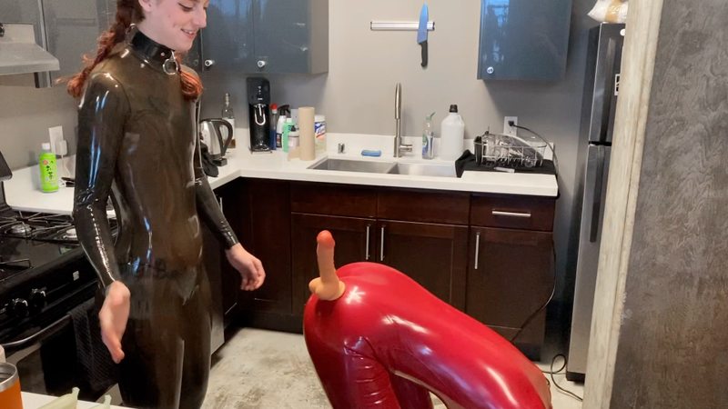 Swipe Left A sexy video of Ravyn Alexa & Cam DamagePosted February 2020.