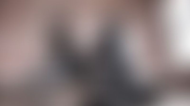 A sexy video of Awlivv &amp; Kiss Me Deadly Doll in black latex. Tagged with: rope / shibari &amp; fucking machine. Posted June 2025.